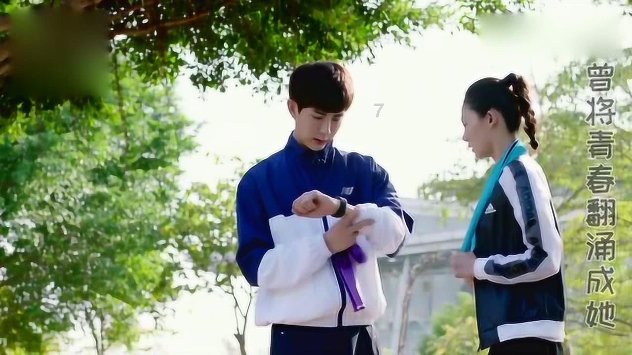 书塔叠叠高