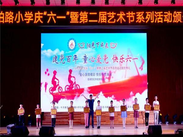 专业解答,尽在骨头汤里出现很多肉末一样的絮状物!